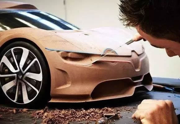 不會(huì)粘膠帶的雕塑家不是好油泥模型師