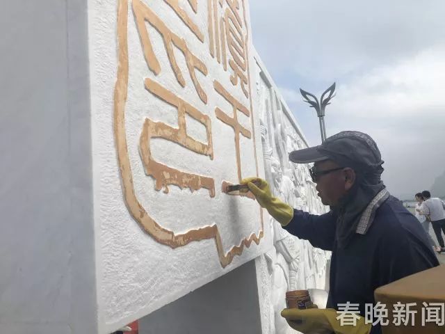 內(nèi)涵與氣質(zhì)并重 12組新建雕塑亮相滇池大壩