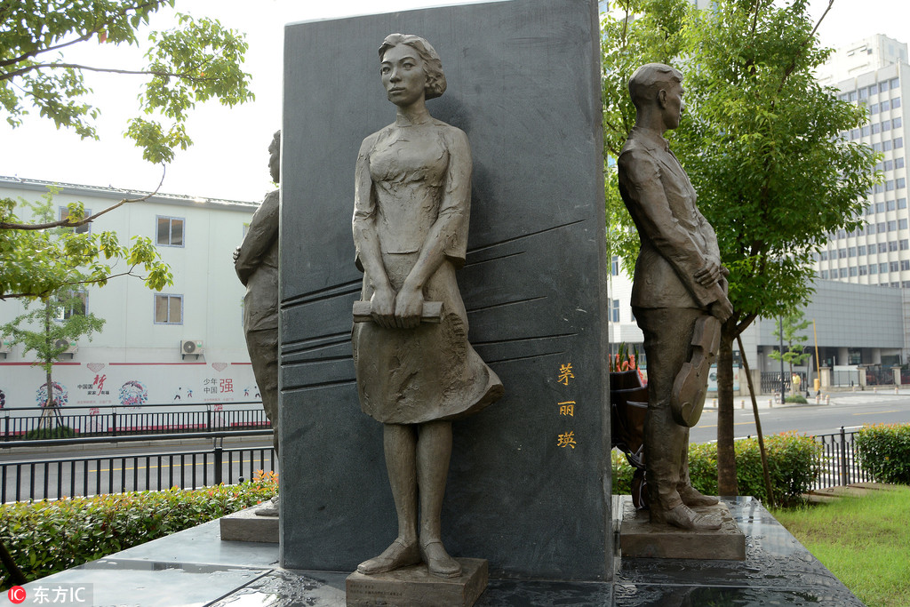 杭州：紀念“七七事變”81周年 12名抗戰(zhàn)英烈雕像落成揭幕