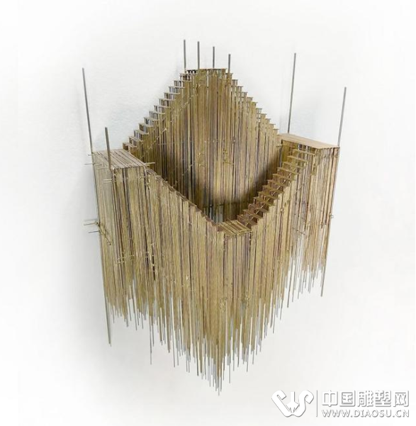 巴塞羅那藝術家大衛(wèi)莫雷諾用鋼絲創(chuàng)作的令人驚嘆的雕塑