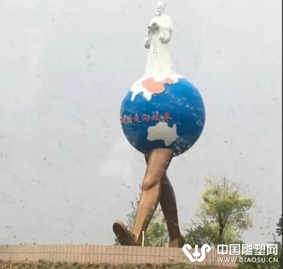 這些奇葩的雕塑！網(wǎng)友們看了紛紛表示“辣眼睛”
