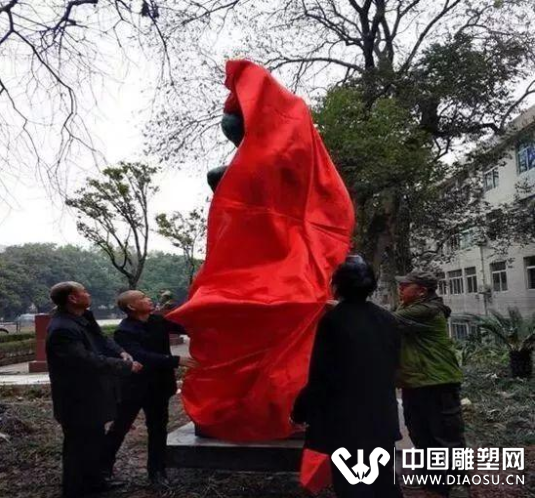 羅丹的雕塑思想者為什么這么有名