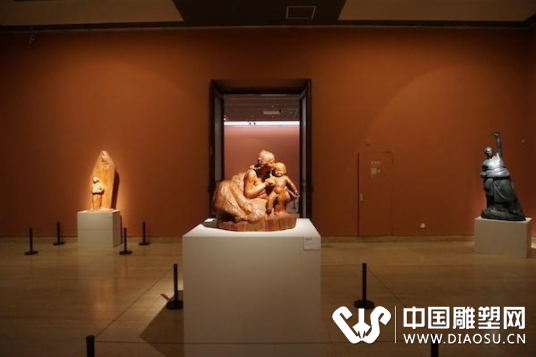 雕塑里的傣族藏族壯族維吾爾族，全國雕塑藝術(shù)展在京舉辦