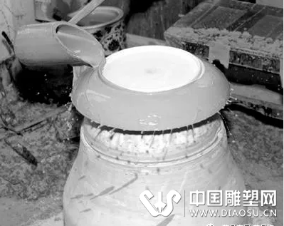 榮昌陶器小常識伍施釉方法