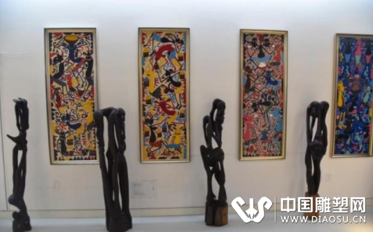 長春雕塑公園展覽雕刀、畫筆記錄下的多彩非洲