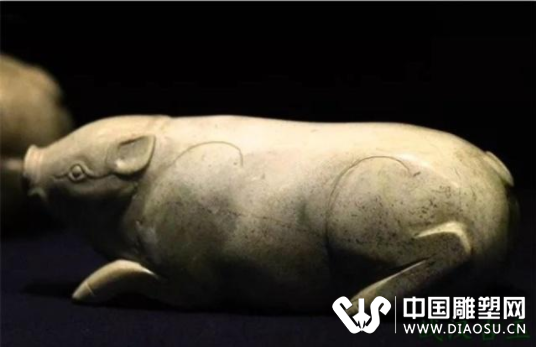 一組極品館藏漢代圓雕動(dòng)物造型玉器瀏覽